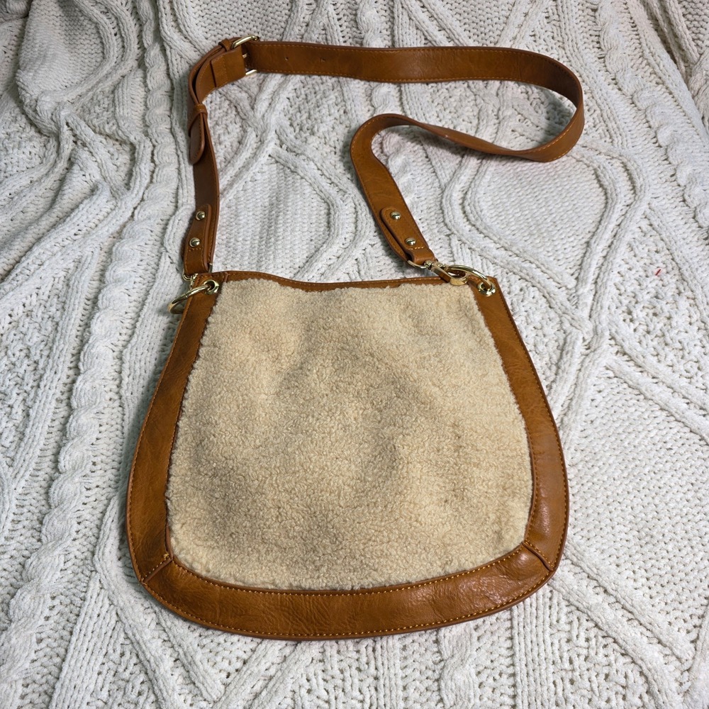 Ahdorned Crossbody Bag Tan Cream Faux Shearling Vegan Leather Western Cowgirl‎